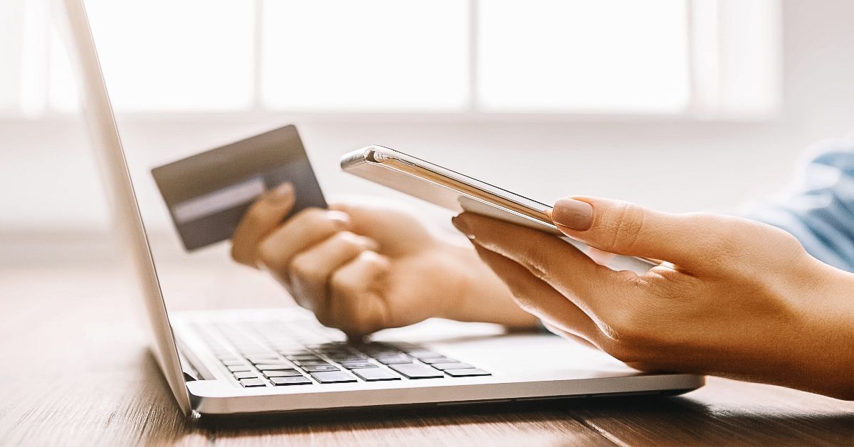 MyCaseInc's tweet image. ICYMI - The Florida Bar concluded that online payments are commonplace in 2021. And good news - they're also ethical!: "Florida Bar On Lawyers Accepting Online Payments" | MyCase Blog buff.ly/3f0eTQJ #legaltech #gettingpaid #onlinepayments #legalbilling
