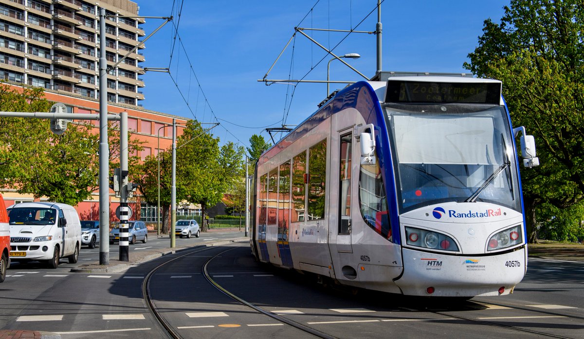 #GVB, #RET en #HTM: #Lightrail netwerk van de toekomst #0v2040 onmisbaar voor 500.000 extra woningen in Randstad. Oproep namens het Metrocov aan volgend kabinet: toon lef en ambitie door nu te investeren. Meer lezen. bit.ly/35ABP3m