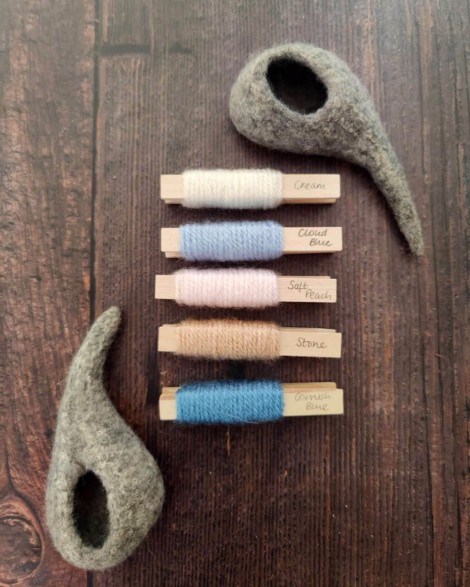 StylecraftYarn's tweet photo. Anyone fancy a paddle?This week's #Friday5 is inspired by the seaside. We have #SpecialDK in Cream, Cloud Blue, Soft Peach, Stone and Cornish Blue.
What would you do with these colours? https://t.co/xEzcCpmyMP