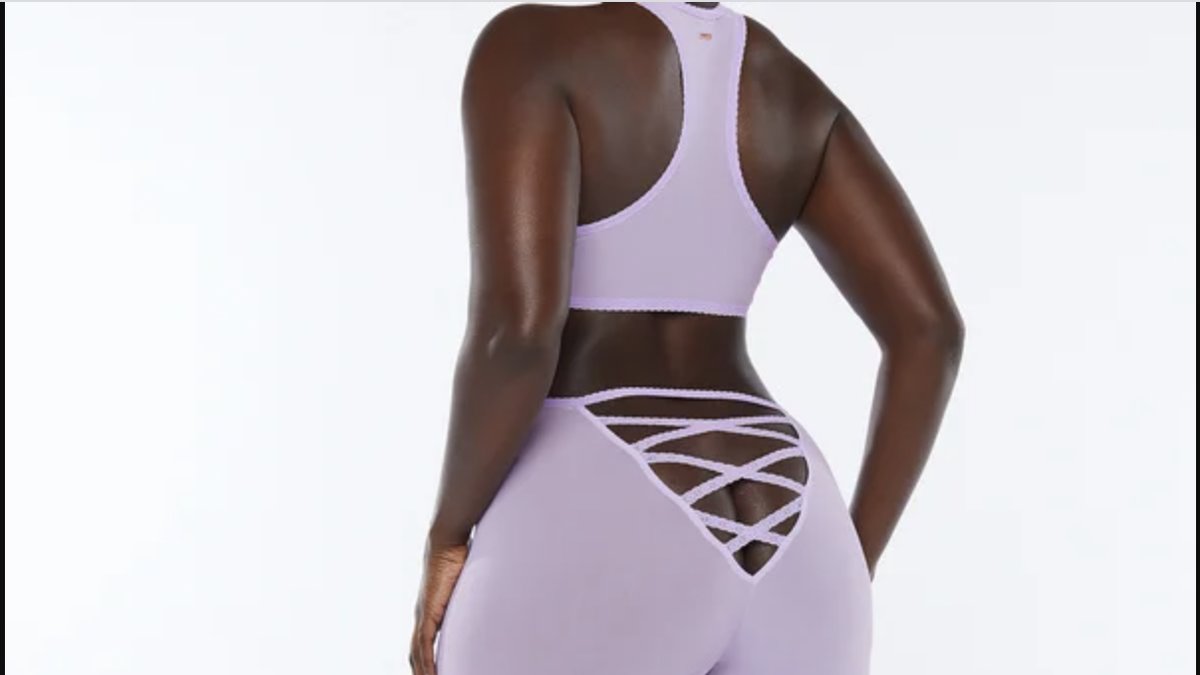 Jezebel on X: Why Are These Butt Crack Leggings a Thing?    / X