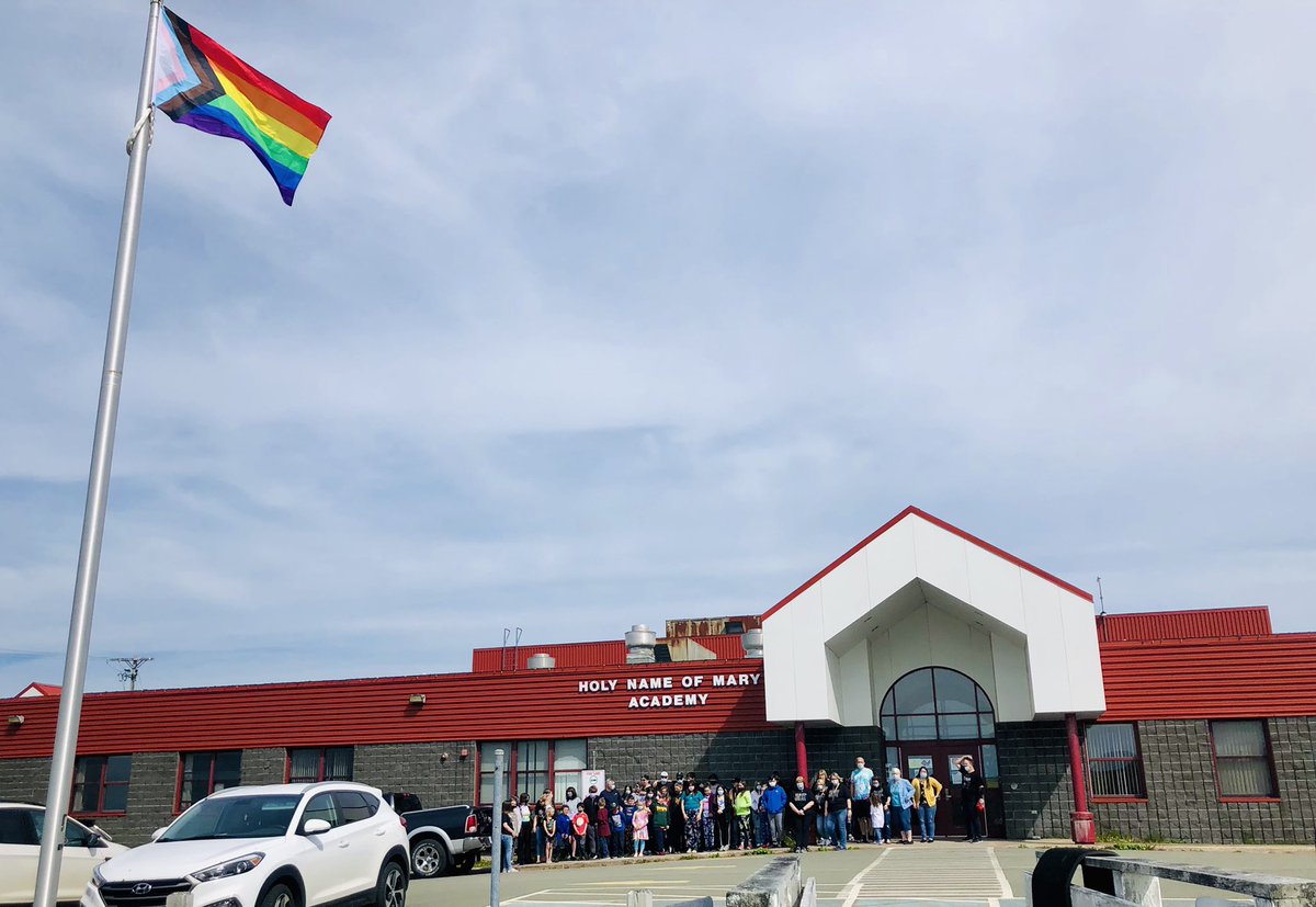 HNMA_Lawn's tweet photo. Raising the Progress Flag today and celebrating Pride Month by continuing LGBTQIA+ education! 🥳🏳️‍🌈🌈  @NLESDCA @SISNLESD @LambertJeananne @kindergartenken https://t.co/bwpg17vWh1