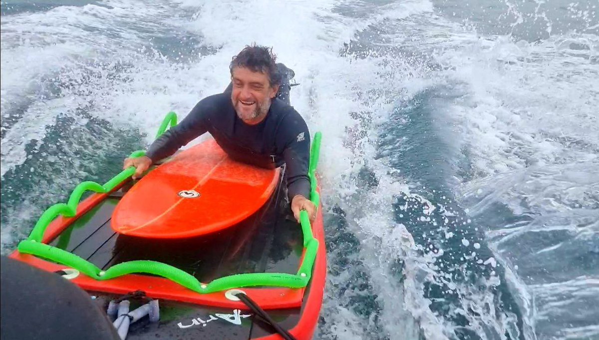 EtxebarriaJonan's tweet photo. Training day 3.
Step by step.

🤸🏄🏄‍♂️🌎🆘🚀

@socorrismo_para_surfistas @j_c_ureta @arinbodyboards @watsaysurfboards @getxolan @sopelaturismo #getxoitsashub 
#surfrescuesessions #surfrescuesafety #surfsafety https://t.co/ZFlGHVL4ii