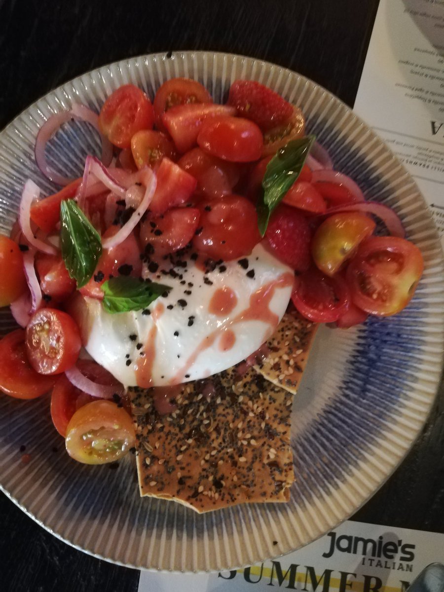 MariaKokkinou7's tweet image. Σ'αυτό το εστιατόριο δεν θα σου λείψει Πότε η ντομάτα
Τόση ντομάτα δεν αντεχω άλλο.
#NOmoretomatoes