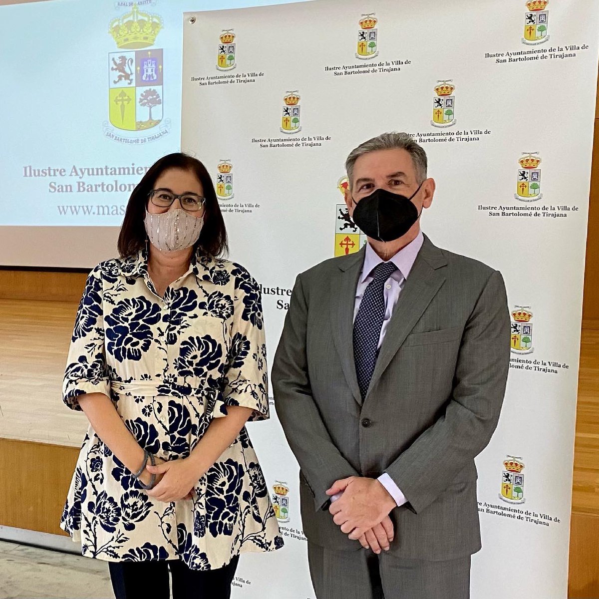 Hemos formalizado la firma de un convenio marco de colaboración institucional entre el Consorcio de Emergencias de Gran Canaria y nuestro Cuerpo de Bomberos de SBT para no sólo colaborar, sino también cooperar y coordinarse entre ambas administraciones.