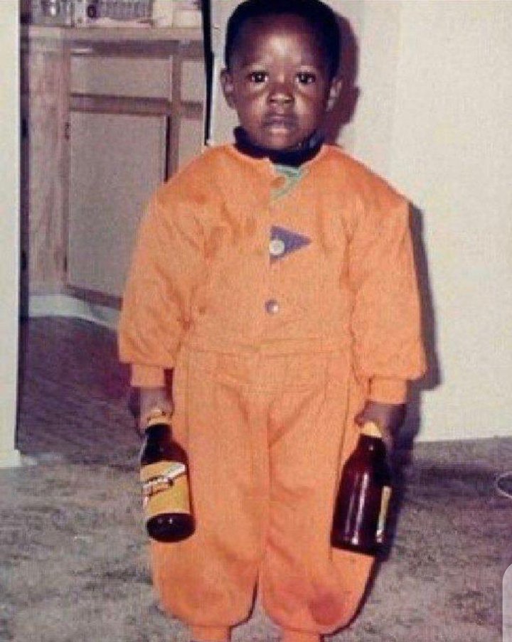 You dey follow us dey shout "Sapa nice one" but you dey use Twitter for iPhone https://t.co/5UdyD6XGhh