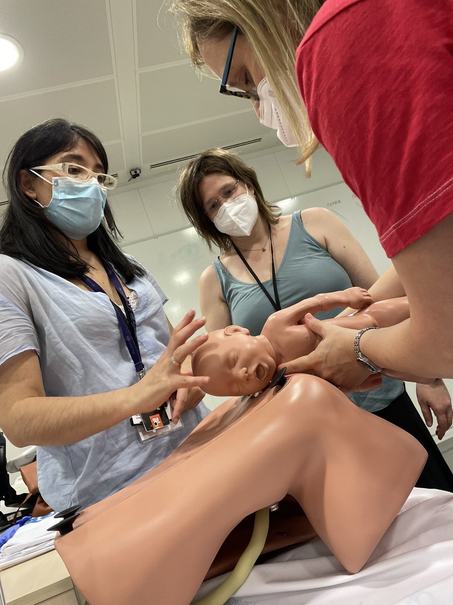 DonaSantpau's tweet photo. Gran èxit de la I Jornada d’atenció integral del part de natges de @DonaSantpau !
Repetirem! 
Un plaer compartir la nostra experiència amb altres professionals! https://t.co/GrMk5JxIrG