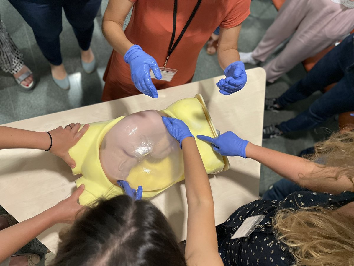 DonaSantpau's tweet photo. Gran èxit de la I Jornada d’atenció integral del part de natges de @DonaSantpau !
Repetirem! 
Un plaer compartir la nostra experiència amb altres professionals! https://t.co/GrMk5JxIrG