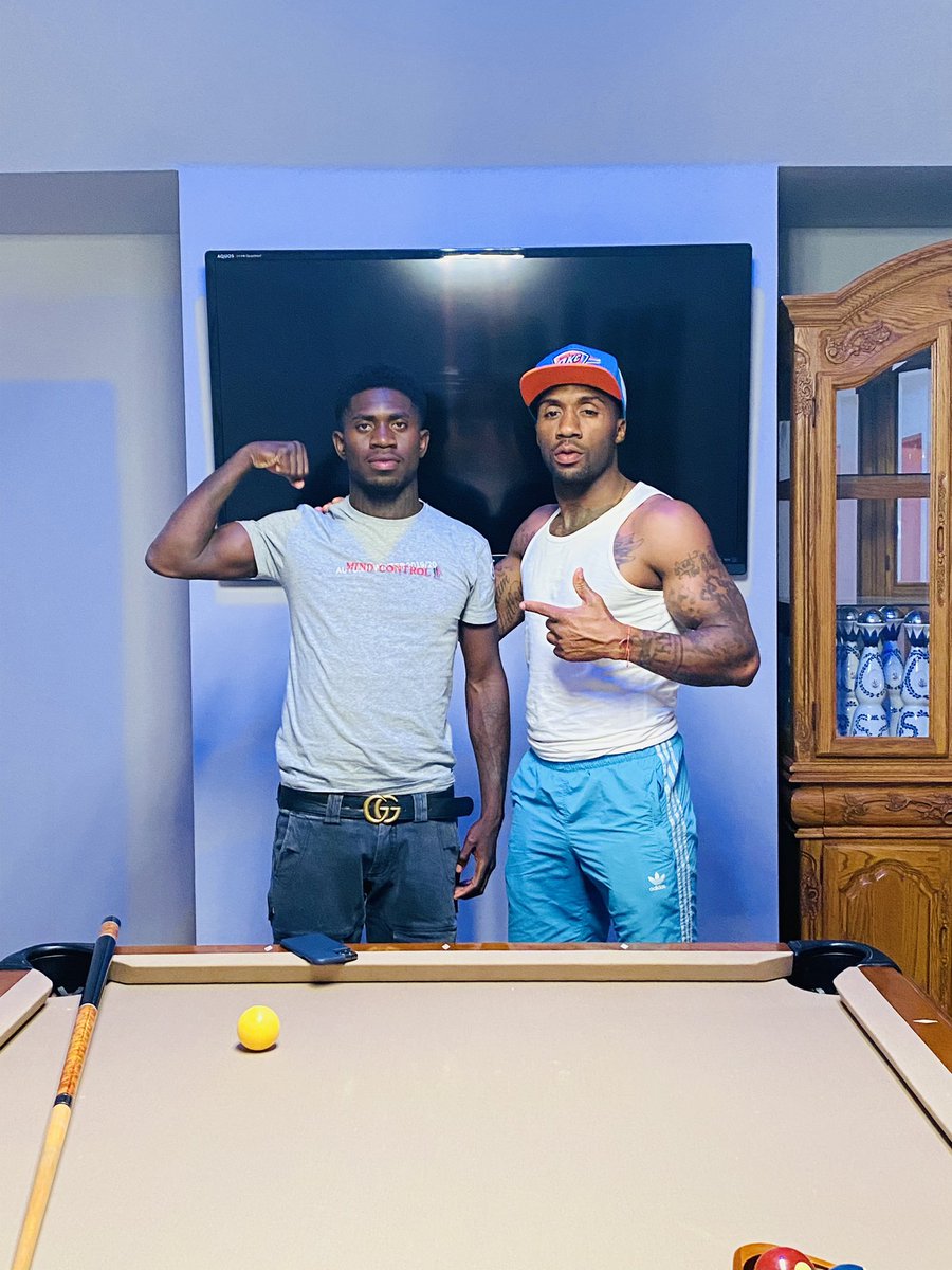 RomelloHardBdy's tweet photo. Never seen it coming this the shit I use to dream about thank you @charles_hatley for this opportunity it’s 🆙 from here thank you GOD #llkolby💔🕊 Something to prove Pro Debut TBA 💪🏾HARD-BODY https://t.co/pSjQsvvhJD