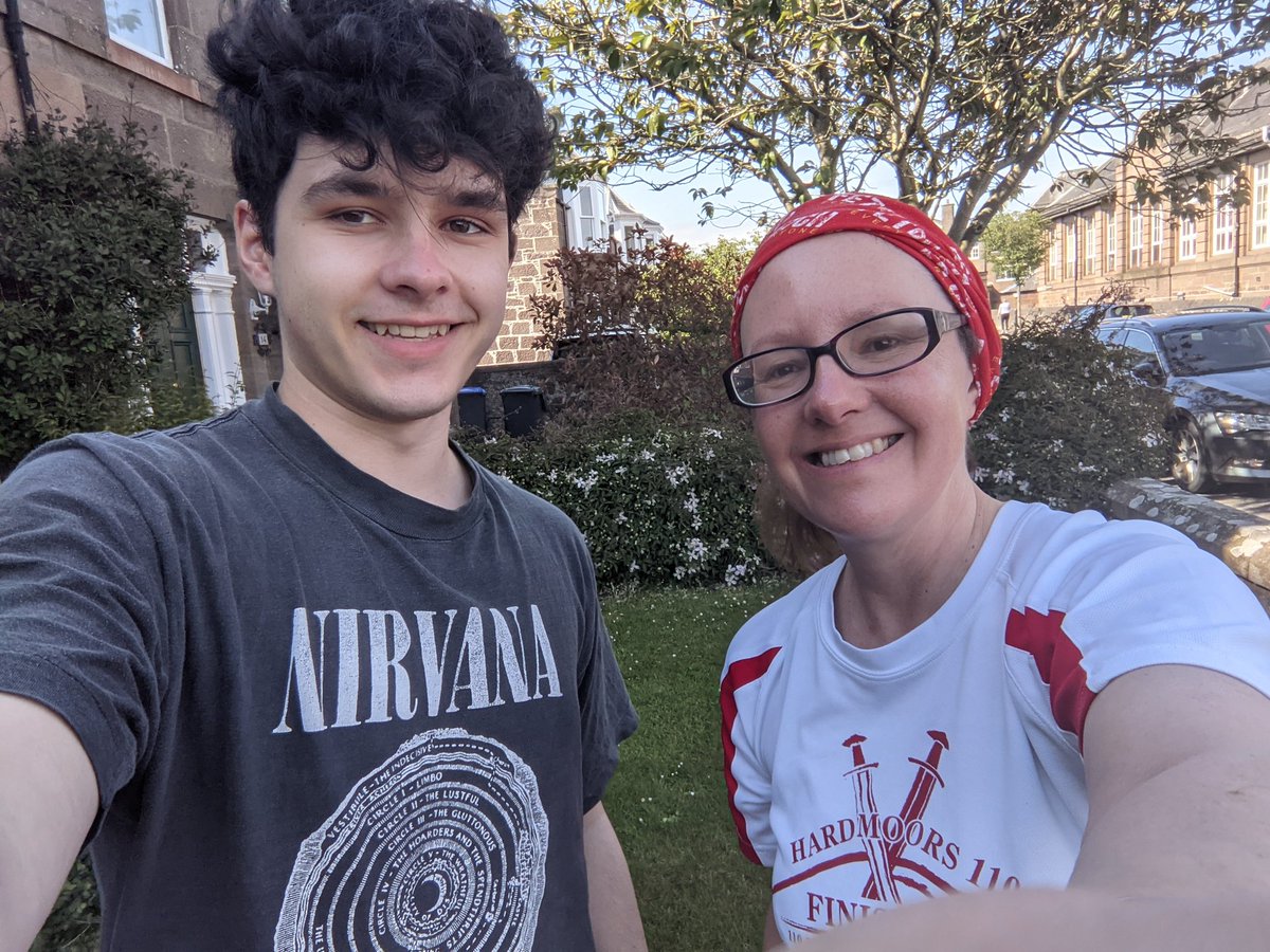 mrsshanksi's tweet photo. Day 8- Needed a rest day so just did a short run with Calum. 76 miles done, 19 miles to go #VirtualWHWRace https://t.co/ruuCSa6VrJ