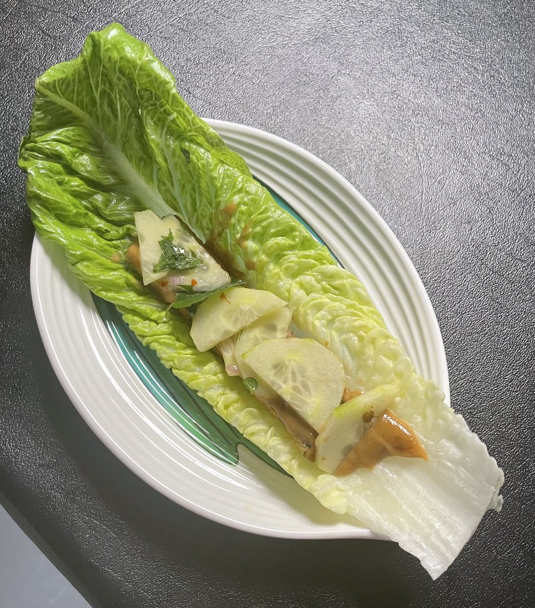 Terrylivebreath's tweet photo. My first vegan cooking class! Grilled Tofu Lettuce Wraps with Spicy Peanut Sauce with Chef Alice in Pompano Beach!🥰🥬 https://t.co/VKVlCQTOt3