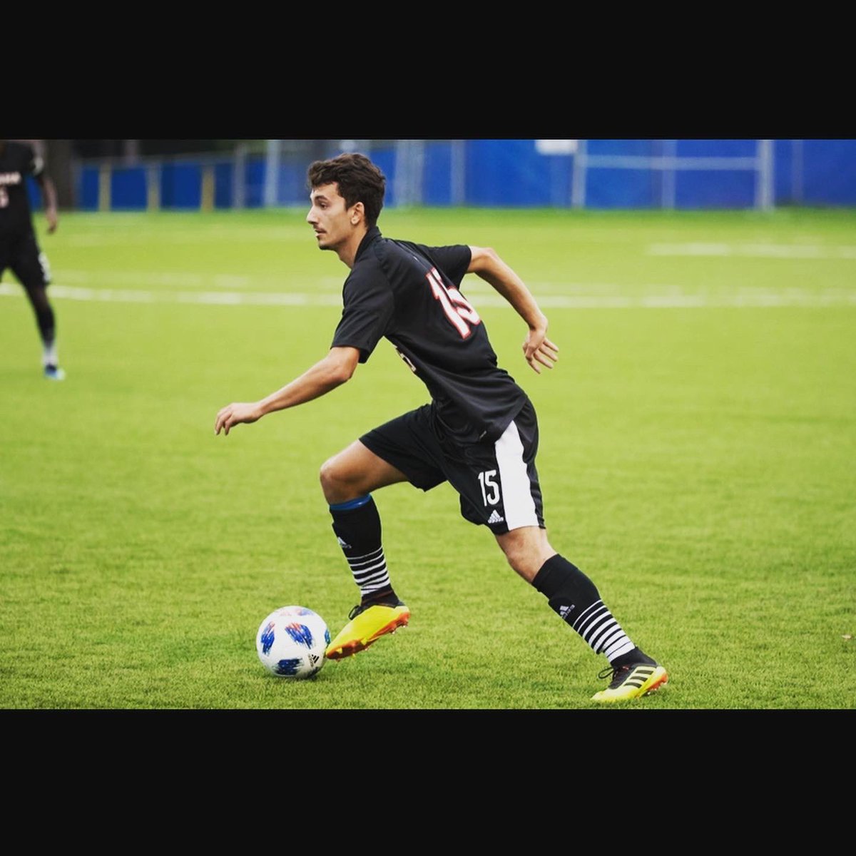 Hugo_Ellouk's tweet photo. It’s been a tough and long process but today I’m insanely proud and excited to annonce that I will be going back to the USA for the next fall. I will be joining @seattleumsoc 
It’s a great opportunity to be part of both a great academic school and a top D1 soccer program. https://t.co/lmMDCPdw4y