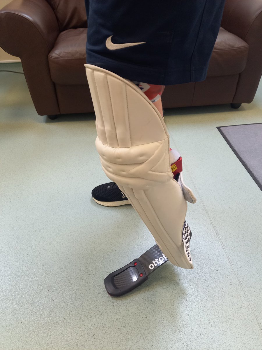 LimbSolutionsL's tweet photo. Ready for action! #runningblade #48hrdelivery #quickturnaround #prosthetics  #amputee #sportsprosthesis #Cricket @ottobockuk #getthebestoutofliving @LimbSolutionsL 🏏🦿 https://t.co/dviuqZH686