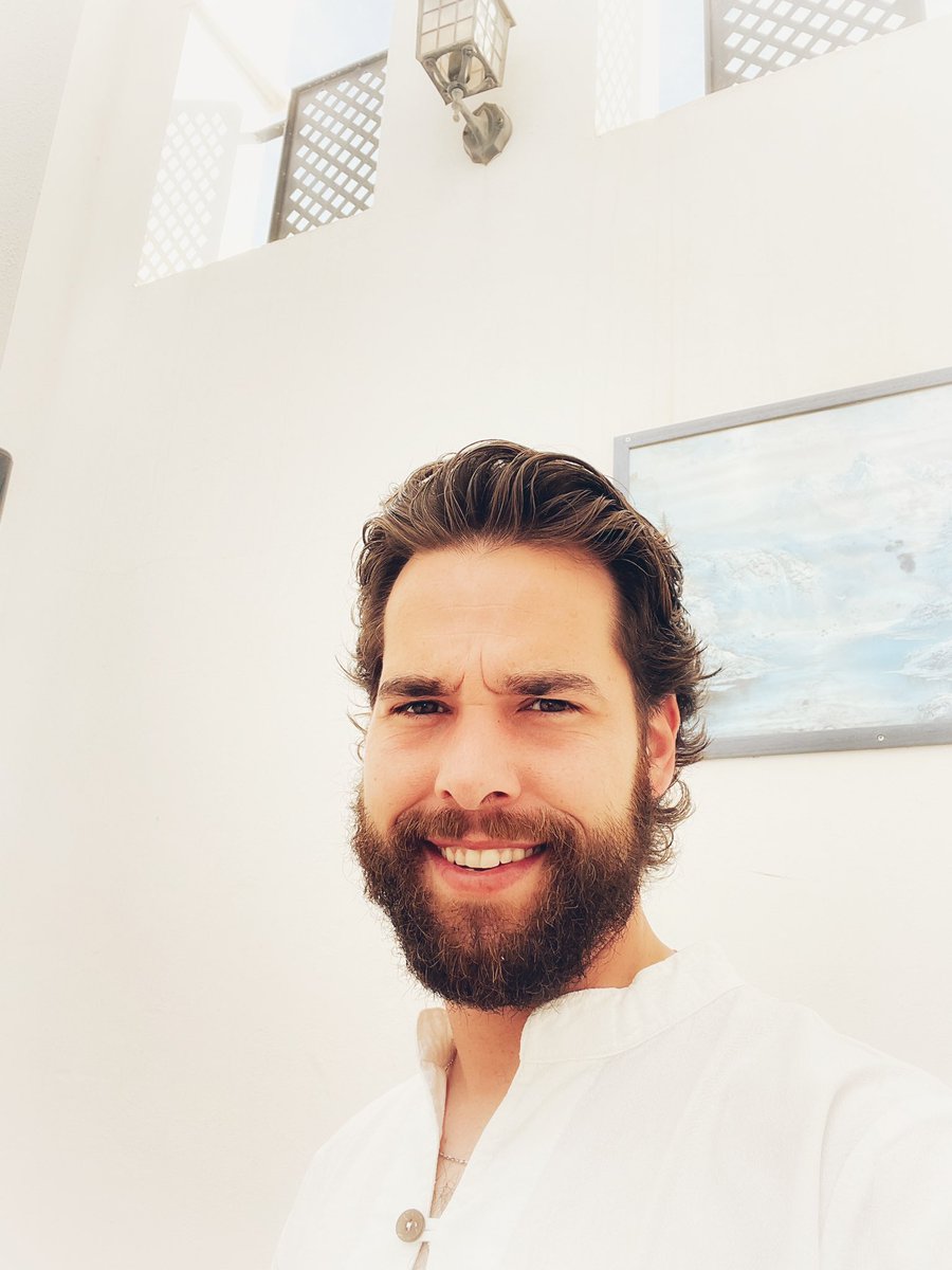 DavidCapell86's tweet photo. Semanita de desconexión 😎🎸🥂❤️ https://t.co/DNRnVvTNsX