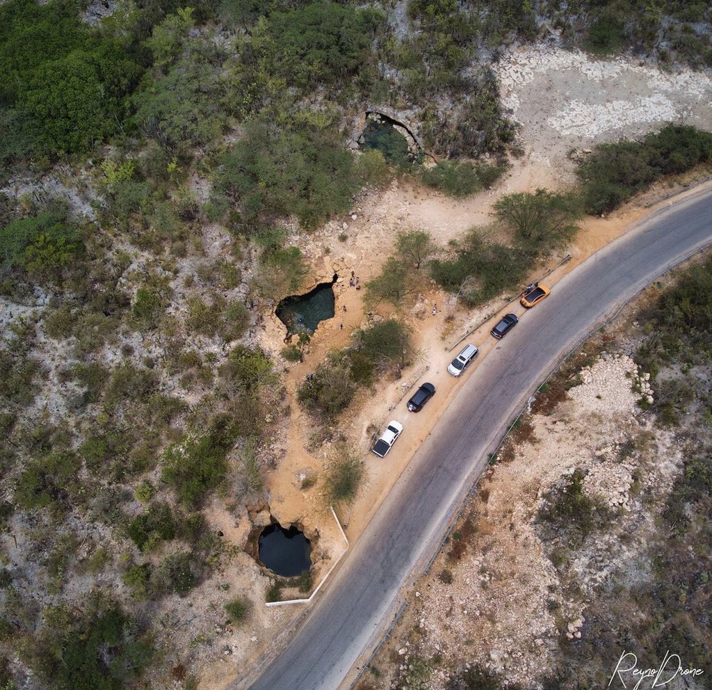 RDPorLoAlto's tweet image. Pozos Ecológicos de Romeo Francés, provincia de Pedernales. ¡Urge su protección! #RDPorLoAlto RemyDrone
