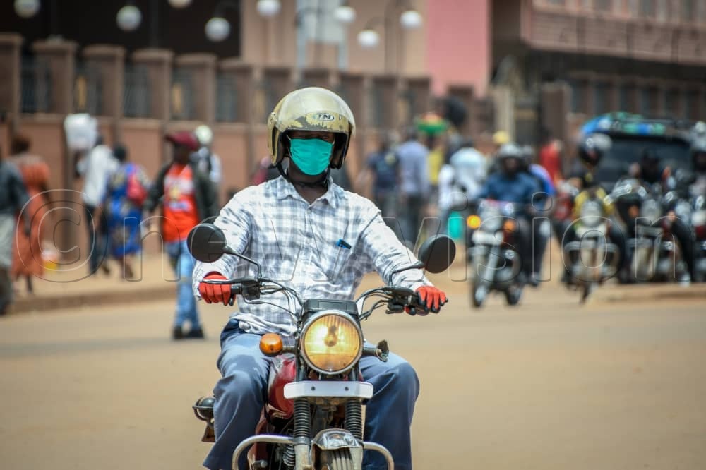 newvisionwire's tweet image. #M7Address says in the last two weeks, Ugandans are more keenly observing the SOPs and he salutes this patriotism.
 
Follow that address here👉 (bit.ly/3psrSx9). 

#VisionUpdates | #NewVisionAt35