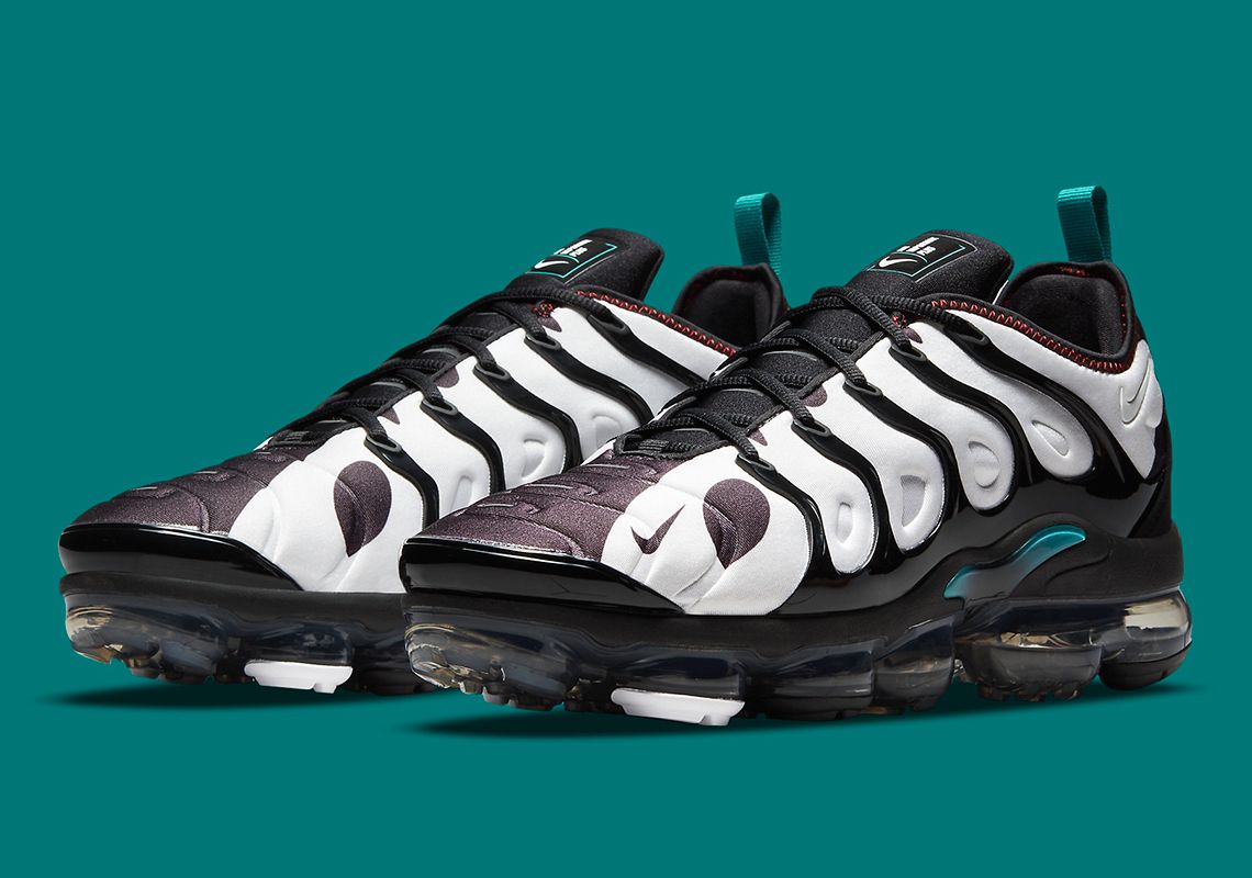 Foot locker vapormax junior 2025