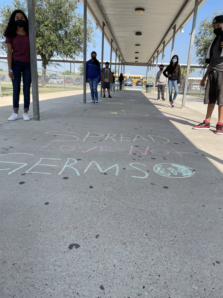 huertajaz_'s tweet photo. You attract the energy that you give off. Spread good vibes. Think positively. Enjoy life. #summerschool @valarie_carcano https://t.co/sBjtEJmk08