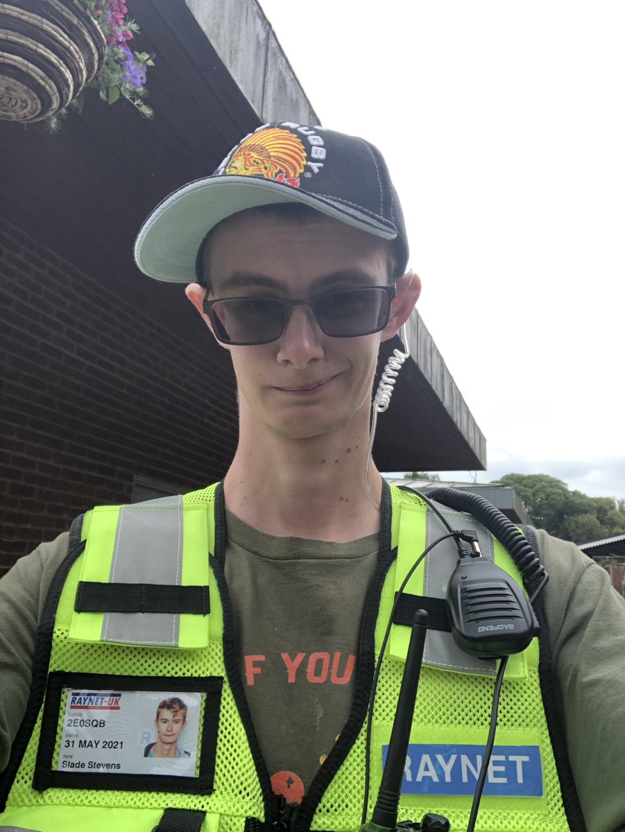 sladestevens96's tweet image. RAYNET event at Bicton gardens, providing comms for the steam and vintage car fair. Also have a club gazebo showing all thing amateur radio #hamr #raynet