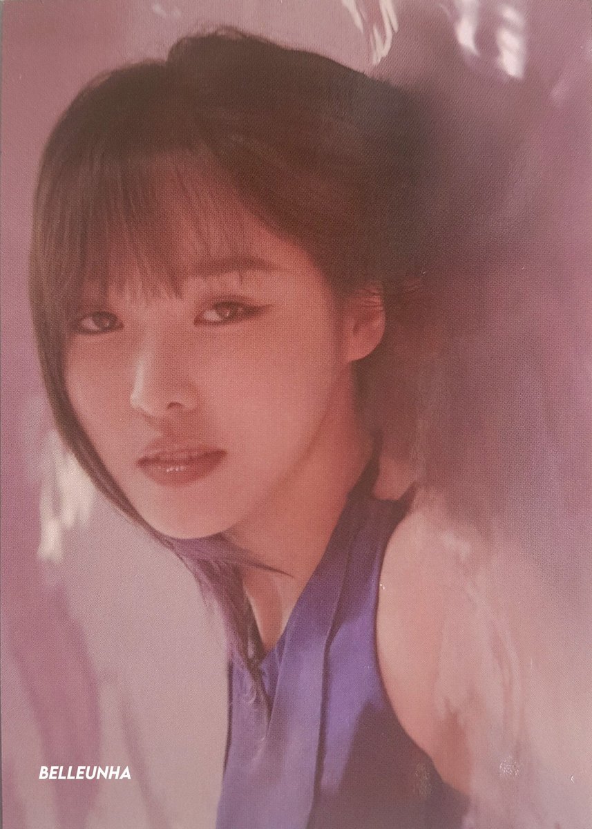 belleunha's tweet photo. 💜 [scan] HYBE INSIGHT photocard 

#YUJU #유주 #GFRIEND #여자친구 https://t.co/ZTBXhivJBA