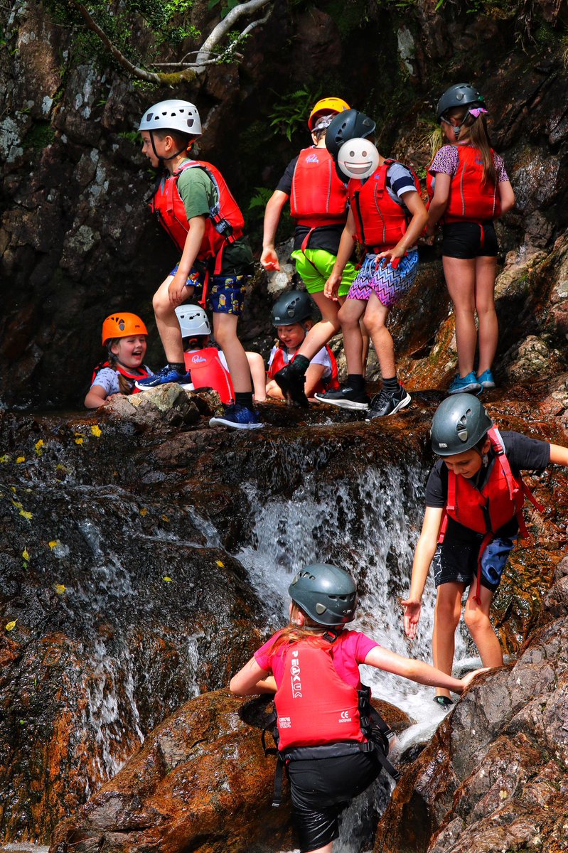 patrick_primary's tweet photo. Another fabulous Friday for Class 3. We spent the day ghyll and mountain scrambling in the beautiful Langdales. The children showed courage and resilience as well as friendship and kindness. A joy to watch! #outdoorlearning #lakedistrict #ghyllscramble #sidepike https://t.co/zEi3gasVdb