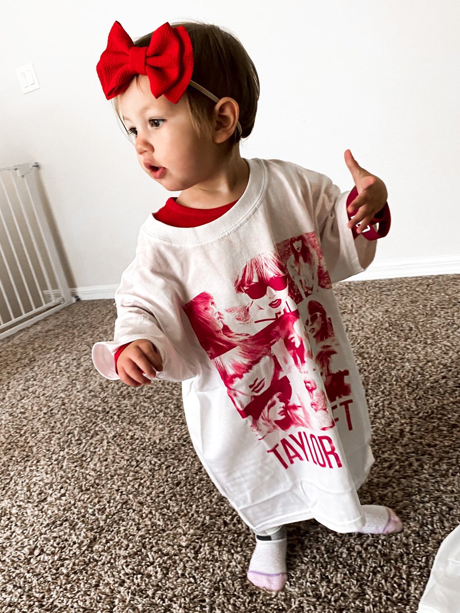 BasicSwiftie91's tweet image. I don’t know about you, but Brooklyn is so ready for Red (Taylor’s Version)!!♥️♥️ @taylorswift13 @taylornation13 #redtaylorsversion