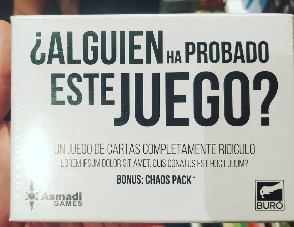 NIVEL_40's tweet photo. ¿Puede haber mejor empaquetado para un juego de mesa que este? Me crea una necesidad @bureaudejuegos #asmadigames
Lo de Lorem Ipsum Dolor ..... Es lo más 🤣🤣🤣 https://t.co/wVIDSvVrUv https://t.co/p4qCmIVG1r