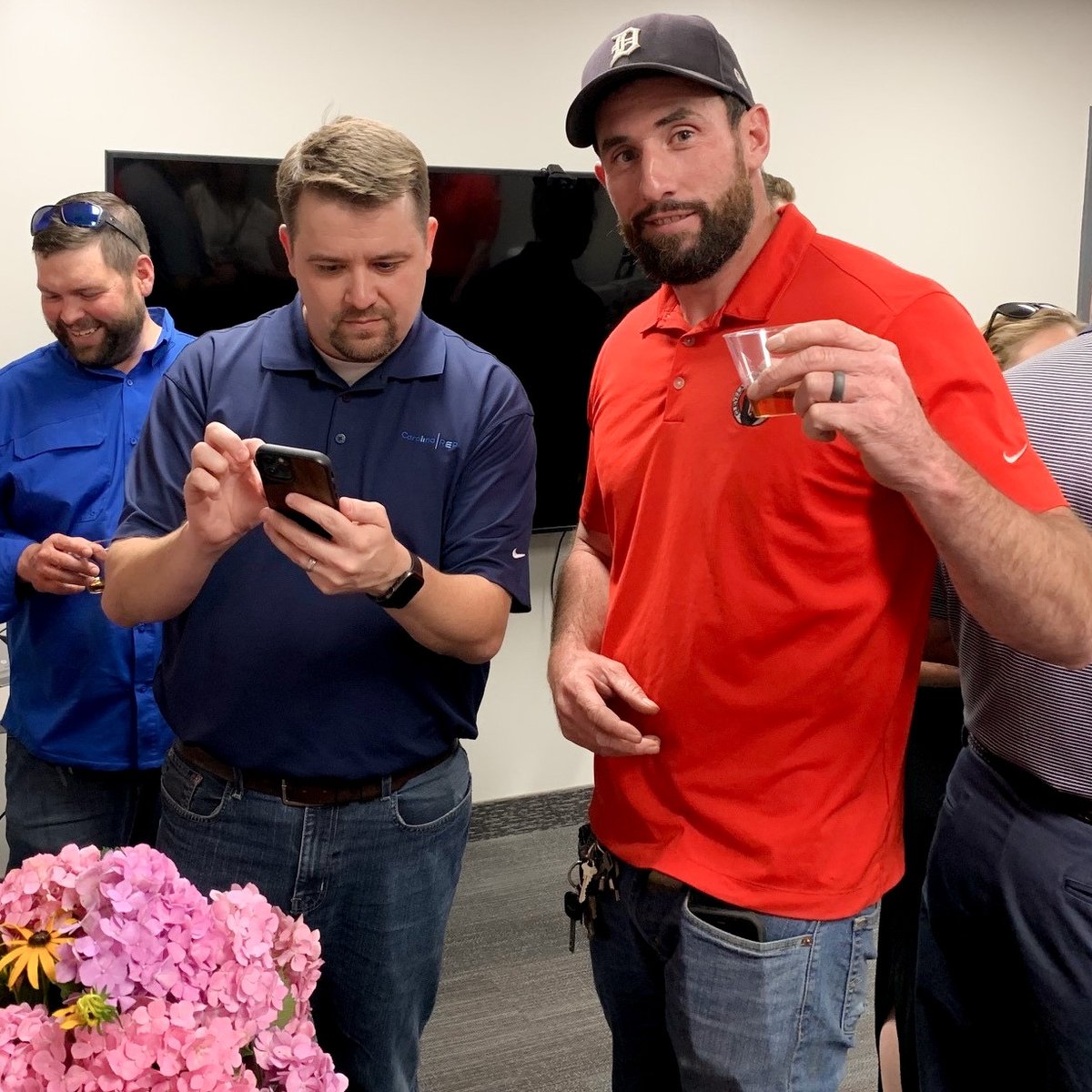 CCI_Contractors's tweet image. Thank you all you came to our #BaconAndBourbon event yesterday, @ECS for co-hosting, and @SevenJars for the bourbon education.  The weather, food, drinks and networking were second to none! 

#CharlotteAEC #CLTnetworking #SouthernStyle