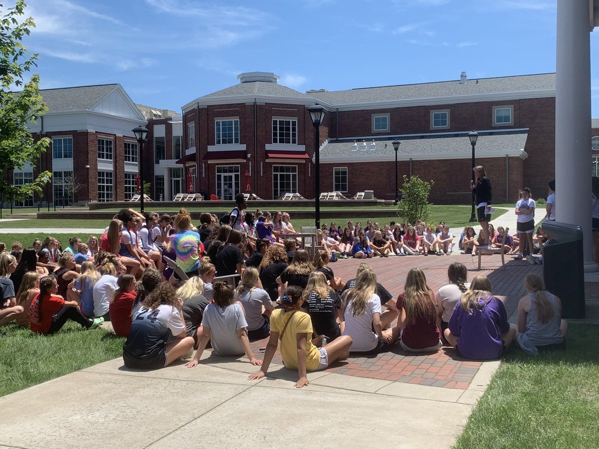LadyDevilsRHS's tweet photo. Another great team camp in the books! Spent a few days at Transylvania University competing and growing together as a group. Getting better everyday! Thanks @TUWBX for an awesome experience! https://t.co/IN4id7ZEK5
