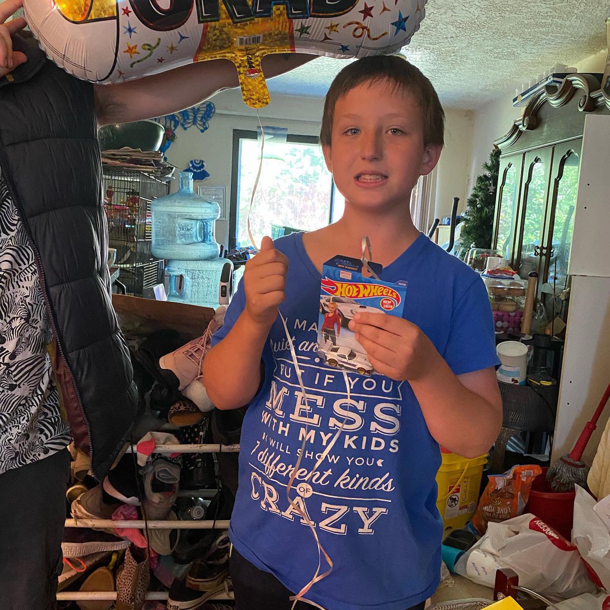 HeatherSueWhit2's tweet photo. I officially have a middle Schooler congratulations Jordan and a third grader congratulations Kelsey https://t.co/lAyqMGx1mE