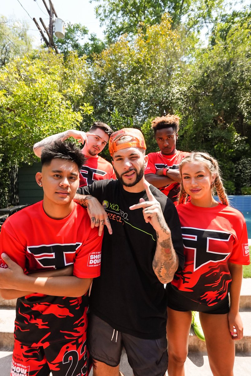 FaZe Clan tweet media