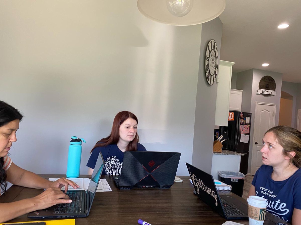 JenniferBaek3's tweet image. Always all smiles with this crew. The dedication and collaboration of this team makes so many things possible for our  2nd grade students!
Word work and POP today. ❤️
#2ndToNone #ItsWhatMustangsDo
@Rachel_Vaughn11 @AssafLaura @guidry_kellsie  @CFISD_ELAR2_5 @cyfairMillsap