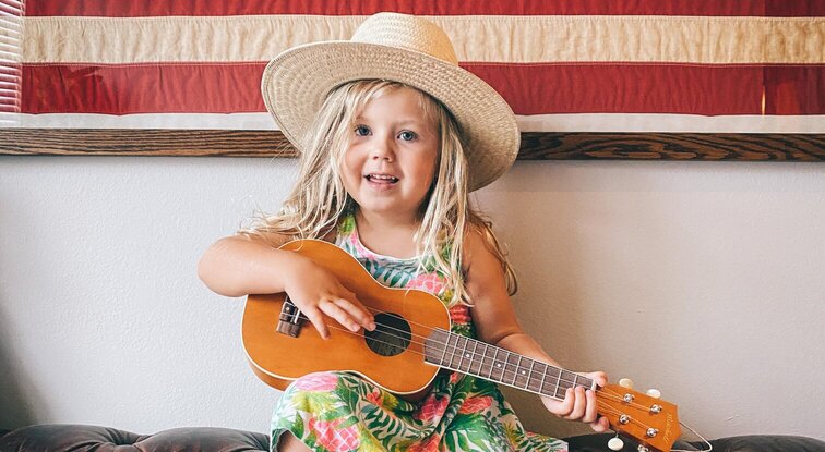 The Bill Riley Talent Search is June 25, 6:30-7:30pm, on the Overman Park stage. 🎤 
Sprout division (ages 2-12) still has openings. If your child is interested in competing, visit SturgisFalls.org/talent-search/ for general info and contact Amanda Lee at muzicmandy@yahoo.com to enter.