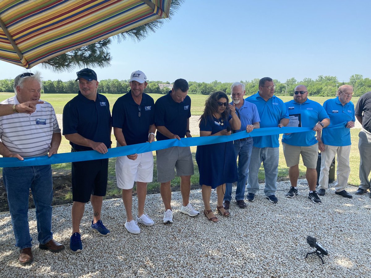 PSI_WU_TECH's tweet image. Today was the ribbon cutting for Pure Golf Topeka at 21st and Uriah! Excited about this new business and for its future success!