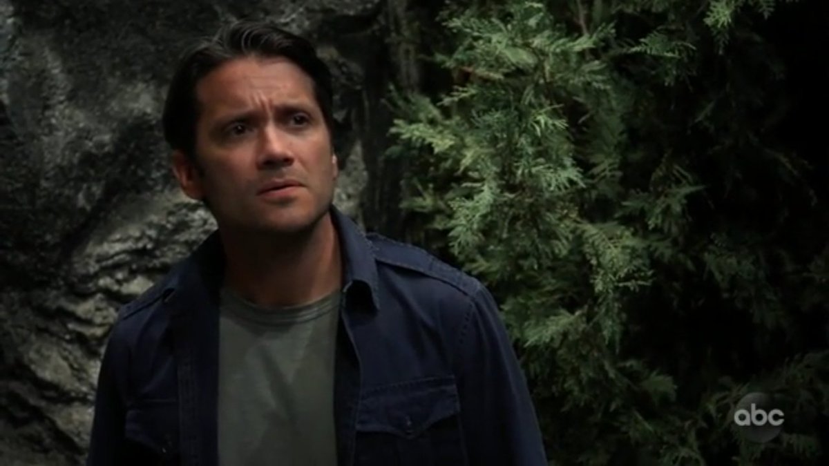 antigonea's tweet photo. Austin, who knows the woods like the back of his hand, offers to take Dante to an unsearched area not located on the map. #DanteFalconeri #JustAustin #GH https://t.co/YXoR2jY8IX