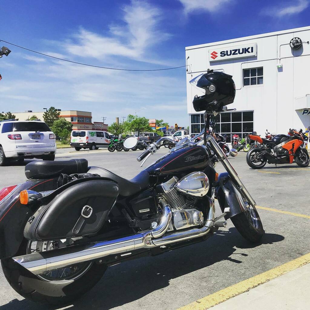 MDMondays's tweet photo. Time to get the #bike in for a tuneup. Plugs, fluids, and tires. Looking forward to a smooth ride. #motorcycle #bike #summerdriving #road #honda #roadtrip #maintenance https://t.co/P7QzcTcIcv https://t.co/25EmqSpO1A