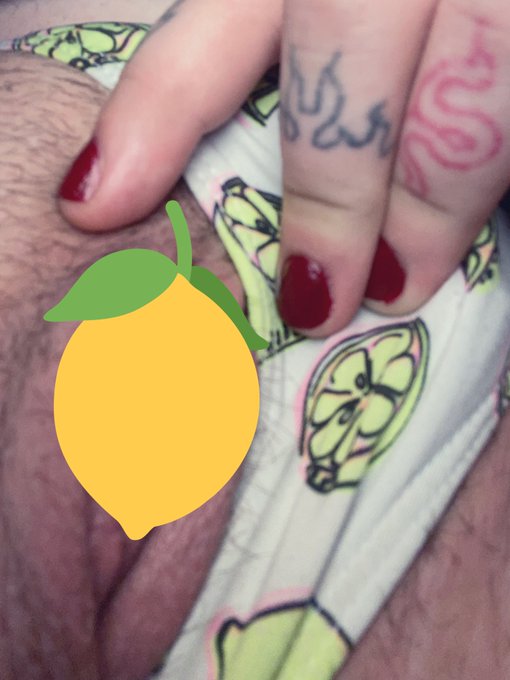 🍋🍋🍋🍋  $SatyrFae for the uncensored dick pic https://t.co/SPb3q58C13
