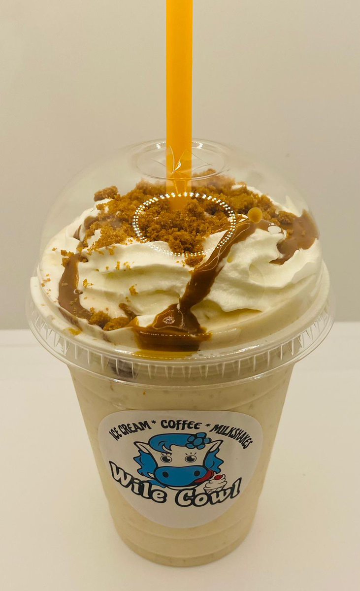 CowlWile's tweet photo. If your wile warm why not pop in to Wile Cowl for refreshing ice cream &amp; milkshakes #derry #wilecowl https://t.co/S1jpXBtFBj