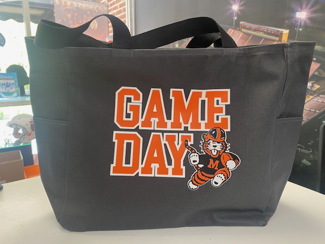 SimonSaysStore's tweet photo. Pick up a bag without having to drop the bag!
For Tigers By Tigers!
#TigerStore https://t.co/dOHuqlOYU9