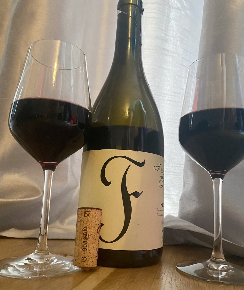 Purple Teeth tweet media