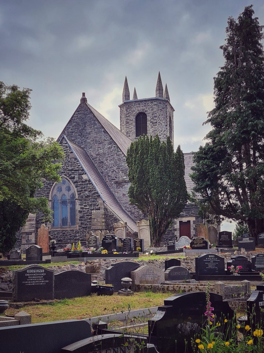 Funeral service in #Belfast this afternoon followed by burial at Holy Trinity Church of Ireland graveyard between #Belfast and #Lisburn #IndependentCelebrant