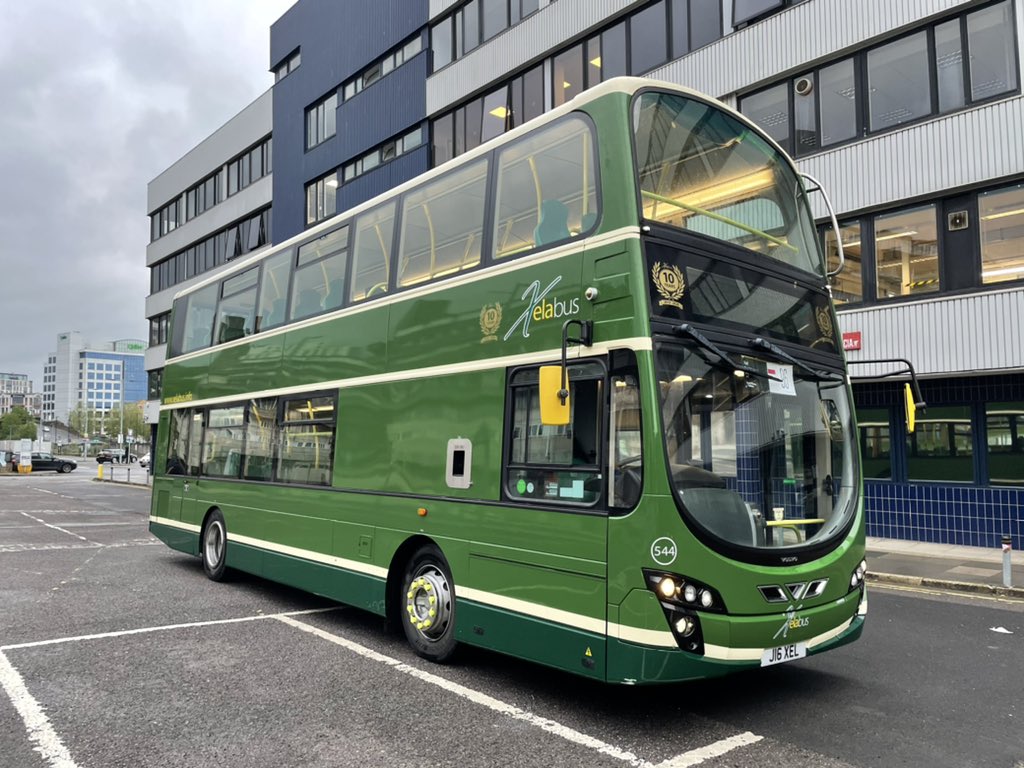 garethxela's tweet photo. Exactly what excellence looks like. Why do you need swoops, swirls and weird lines incorporating dysfunctional branding? Clean, simple and functional. #hybridbus #xelabus https://t.co/XKWfUlkPb7