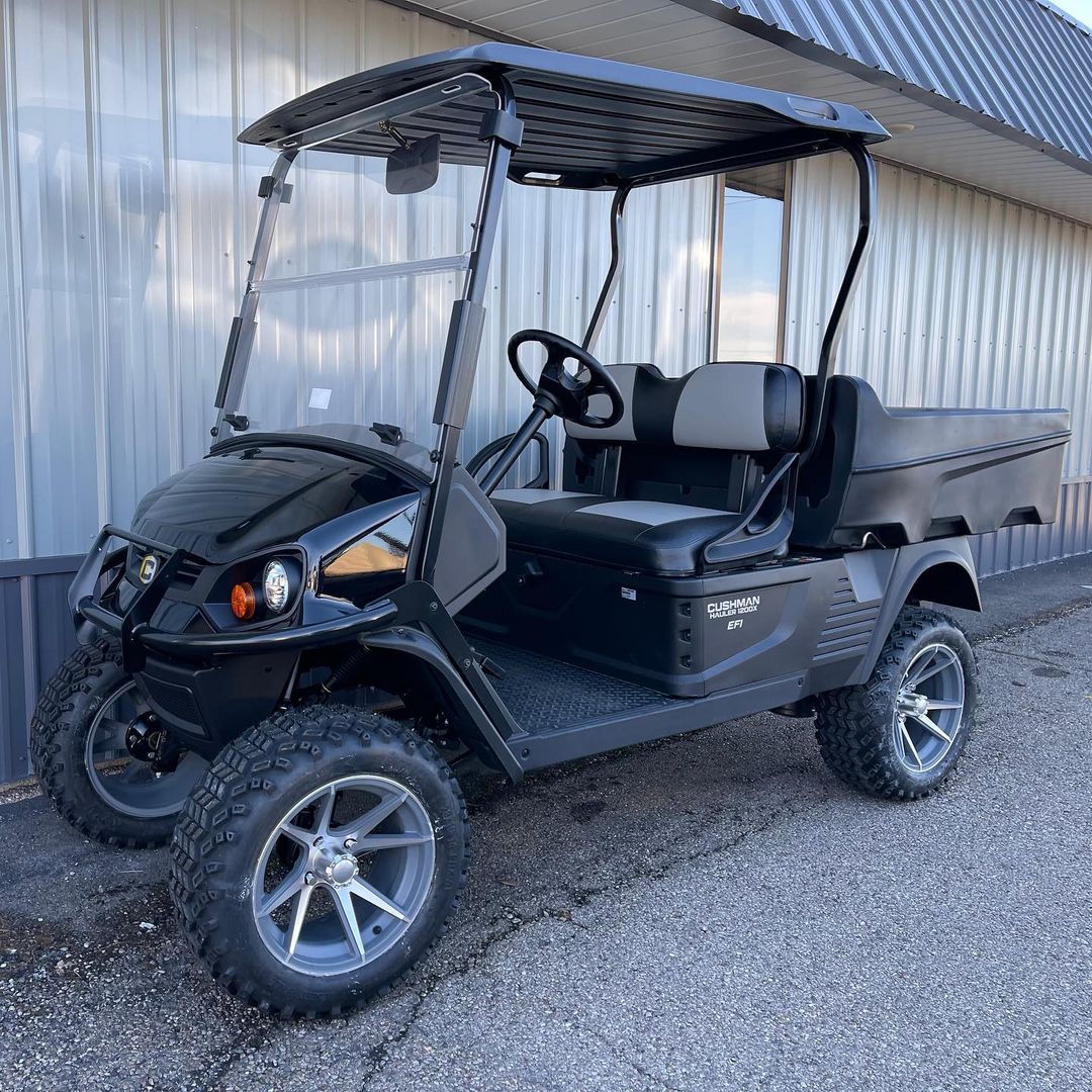 Need a utility vehicle to get the job done? Find a dealer near you to learn more - cushman.txtsv.com/buying-financi…
#Hauler #efficiency #LetsWork #power #Cushman

📸: @powerequipmentsolutions