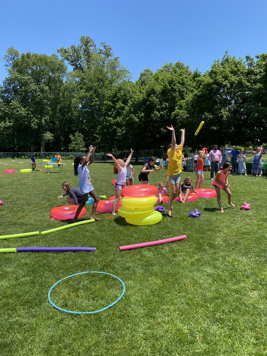 What’s a moving up ceremony without a big party to celebrate! Thank you #JCPTA for putting together such a fun afternoon for our 5th graders! @JCSPrincipal <a href="/DrJones_GPS/">Dr. Toni Jones</a> <a href="/GPSDistrict/">Greenwich Public Schools (aka Ms. Pia Ledina)</a> <a href="/MJDAmico_GPS/">Marc J. D'Amico</a>