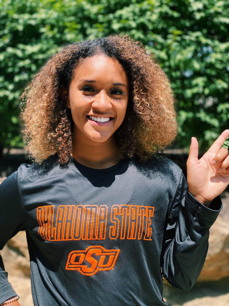 Way beyond blessed to share that I became a Cowgirl today #GoPokes 🖤🧡