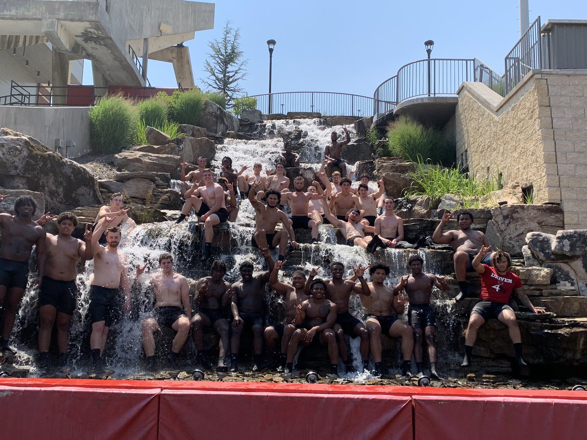 Last group killed it!! 🐺🔥#ADifferentBreed #WolvesUp