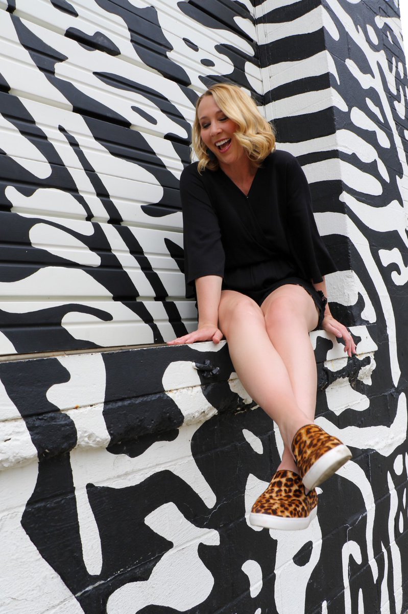 A brand born from the passion of two busy moms. Classic shoes with the comfort of a slipper. 🐆❤️
#birdiespartner 
#mybirdiesmyway <a href="/birdiesslippers/">Birdies</a>