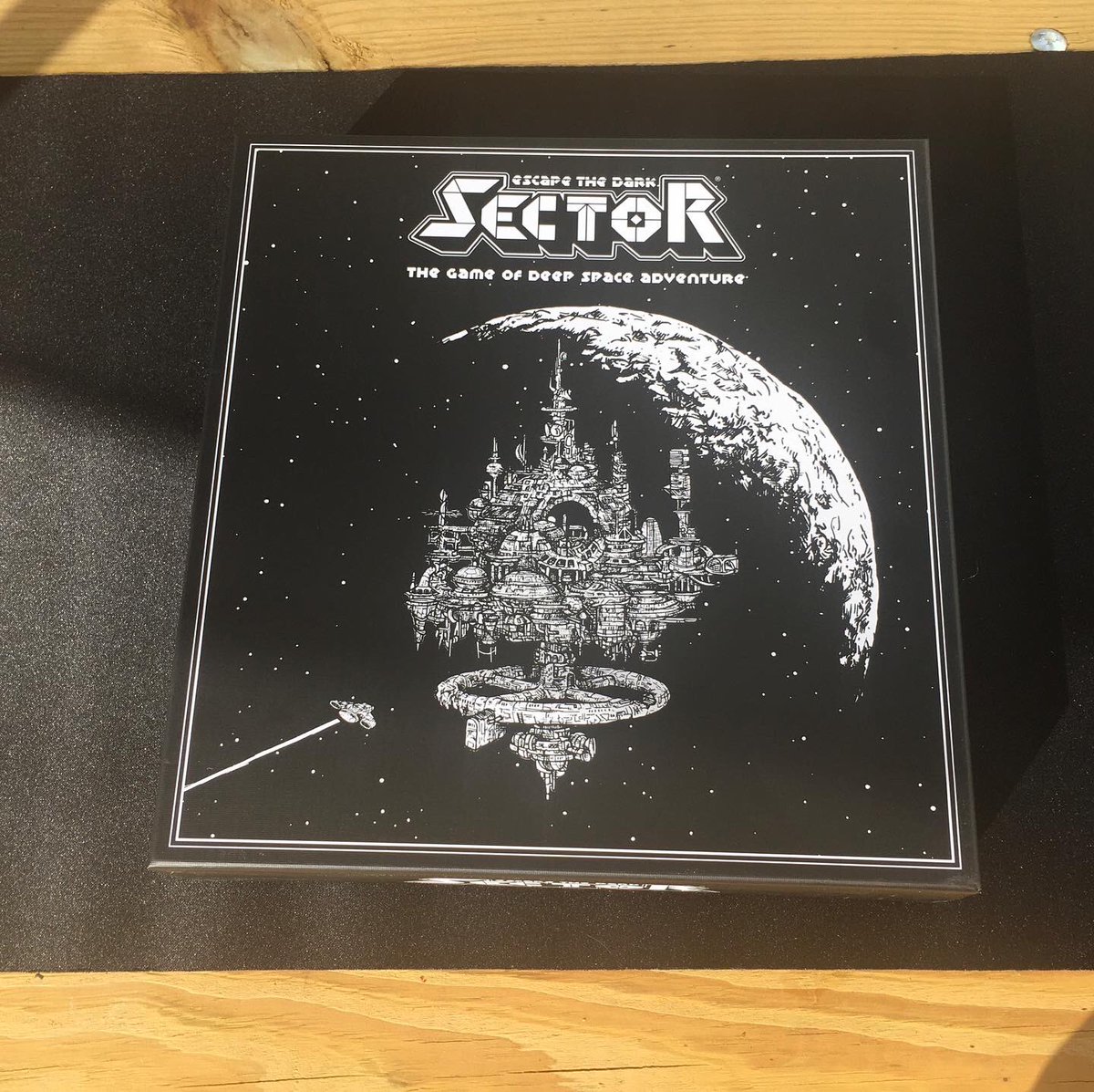 dualwingames's tweet photo. When you want to play a game but your kids want to be outside, you play the game outside! Escape The Dark Sector is a fun dice rolling story game. My crew got killed with one card left but it was fun seeing the story unfold. -Tim

#escapethedarksector #boardgame #storygame https://t.co/hJHyOocxdY