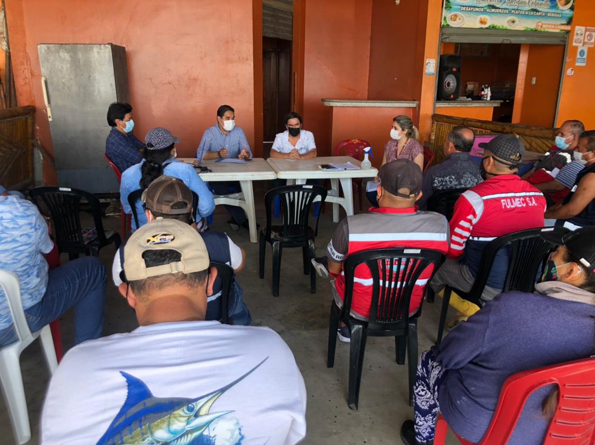 xaviersantos_ec's tweet photo. 📢EN MATERIA DE REACTIVACIÓN ECONÓMICA🚩Coincidente con mensaje de @LassoGuillermo, es imperativo crear condiciones para incentivar la producción y generar empleo. En Manabí, me he reunido con sectores productivos, agrícolas, pesqueros, comerciales y de servicios. Abro hilo ..1/2 https://t.co/941gdtvrGJ
