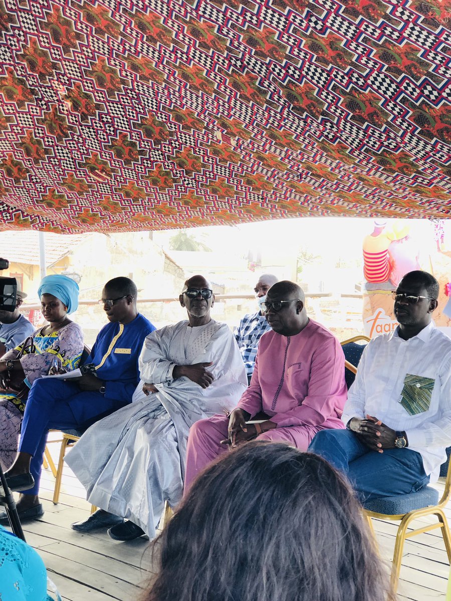 🎷 Cérémonie de lancement du festival de jazz de Saint-Louis.

Un hommage chaleureux a été rendu à ce monument qu’était #GolbertDiagne (parrain de cette 29e édition).

Découvrez quelques images ⬇️

#saintlouisjazz
#saintlouisjazzfestival
#festivaldejazzdesaintlouis