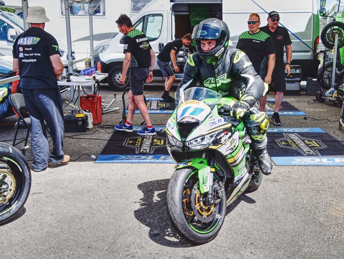 FireStallion666's tweet photo. It’s time #racetime #timetorace @NoLimitsNLR #croftcircuit @JRP_Racing #scottstone @Talbot19Joe #lukerogers #finarscott @Kawasaki_News #firestallionphotography https://t.co/f2VRpuJ4iH